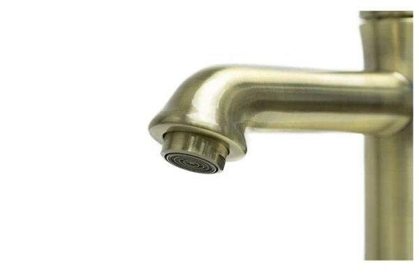 Смеситель для раковины Lemark Villa (LM4837B)